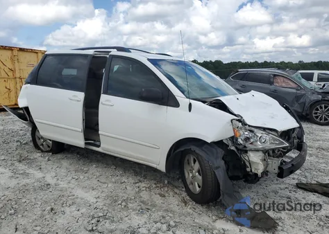 2010 Toyota Sienna Ce из США, поврежденный, VIN 5TDKK4CCXAS323549